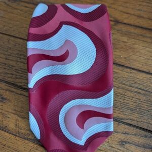 Vintage Silk Swirl Pattern Tie